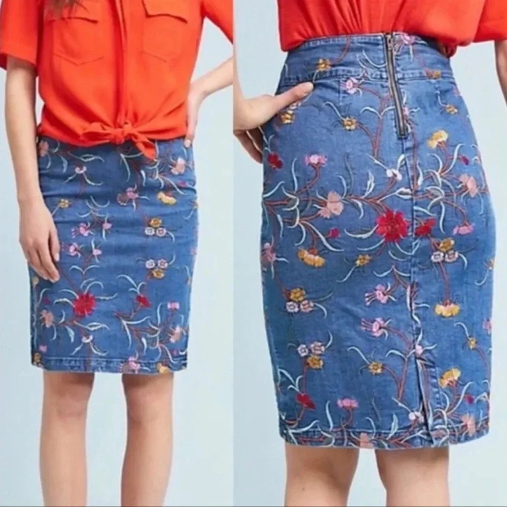Maeve Anthropologie Embroidered Floral Pencil Knee Length Blue Denim Skirt Sz. 2
